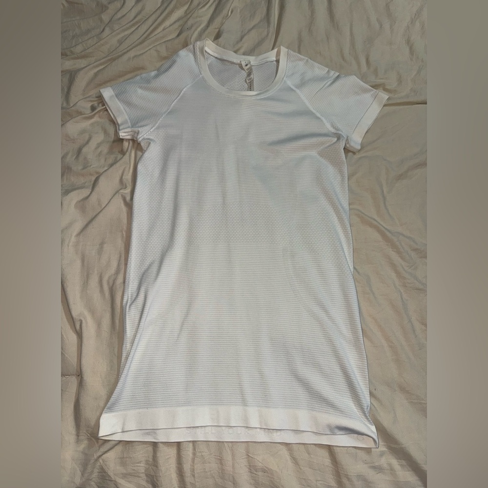 Size 6 White Lululemon Swiftly Tech Shirt